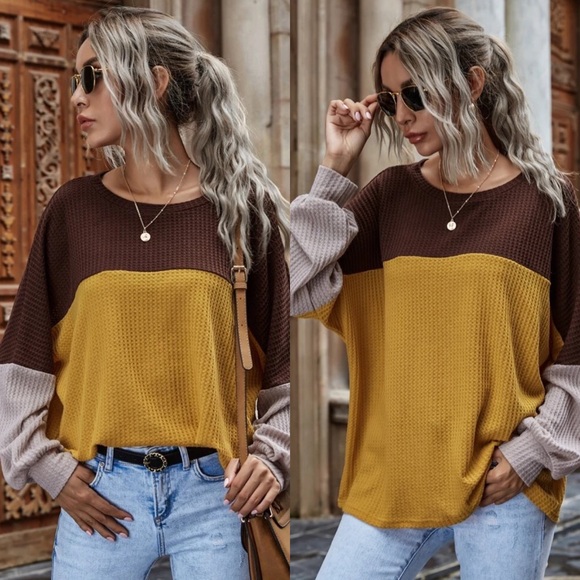 Long Sleeve Waffle Knit Color Block Top - Picture 2 of 4